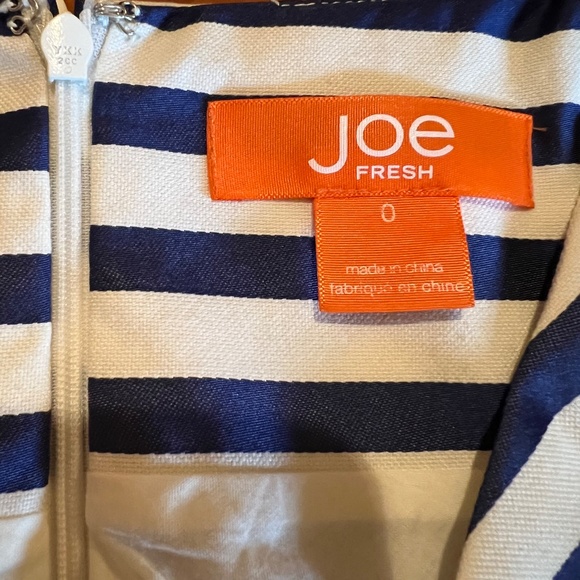 Stripy v neck dress - Picture 3 of 4